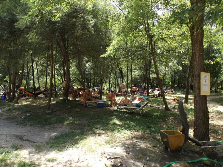  Image name: Image43.jpg 
 width: 783 pixel 
 height: 587 pixel 
 Size: 148313 bytes 
 Click to enlarge 